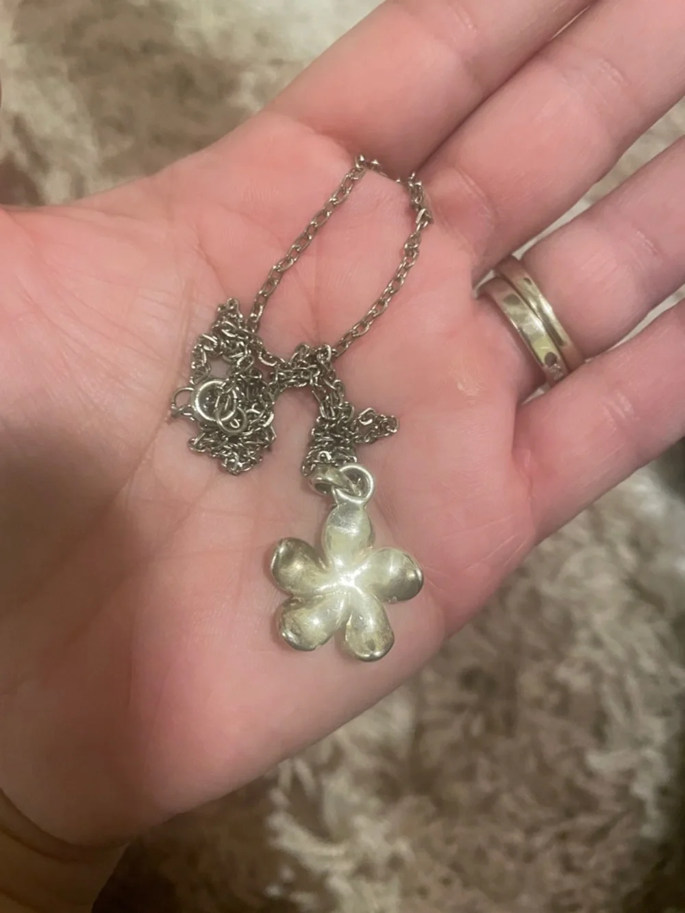 Source Unknown Silver-Tone Necklace with Peach Enamel Flower Pendant - Picture 2 of 2